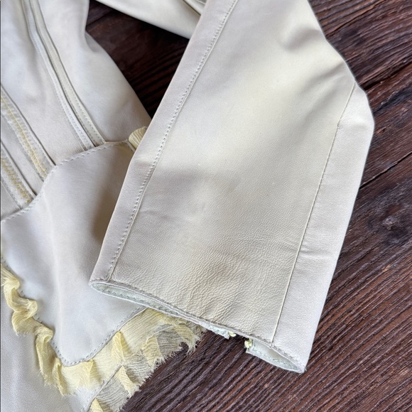 Visconf Italian leather moto jacket silk trim soft sage green EUC size M - Picture 16 of 16